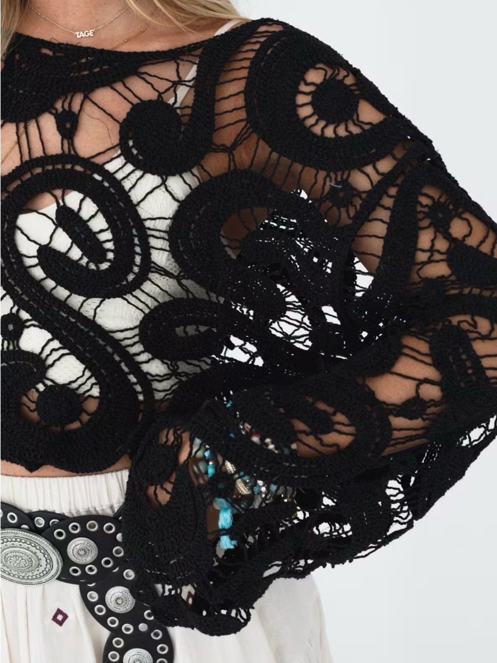 Three Bird Nest Black Crochet Lace Balloon Sleeve Crop Top - Picture 2 of 3